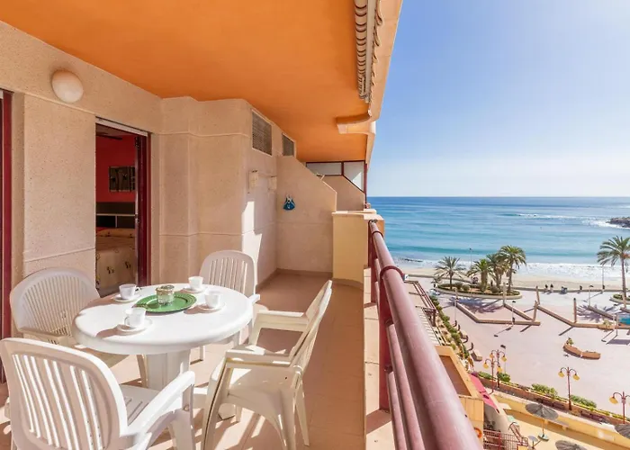 Zafiro 26b - Grupo Turis *